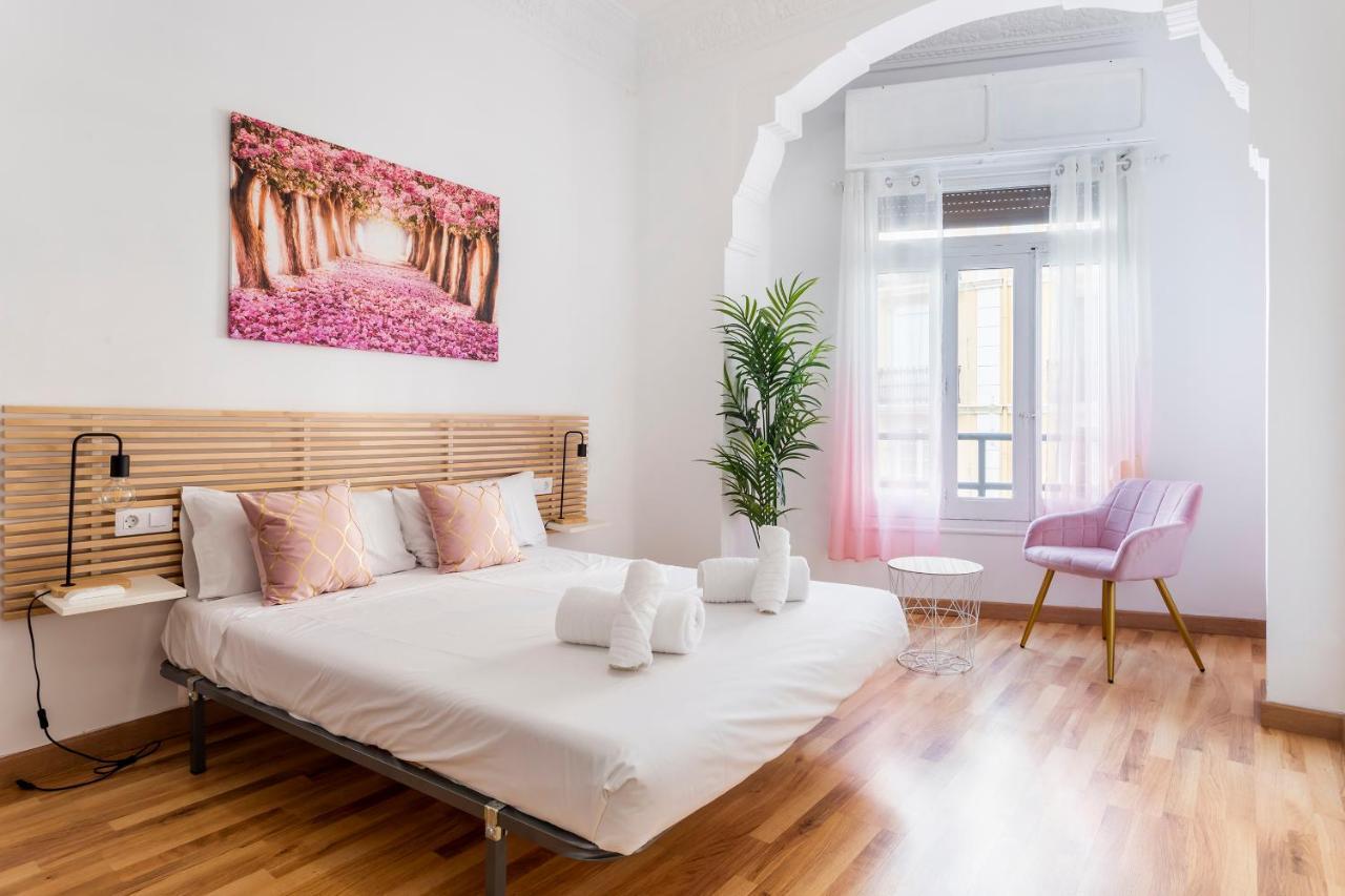 Appartement Convento, Amazing Flat With Terrace 1 à Valence Extérieur photo