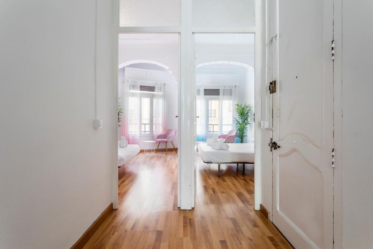 Appartement Convento, Amazing Flat With Terrace 1 à Valence Extérieur photo